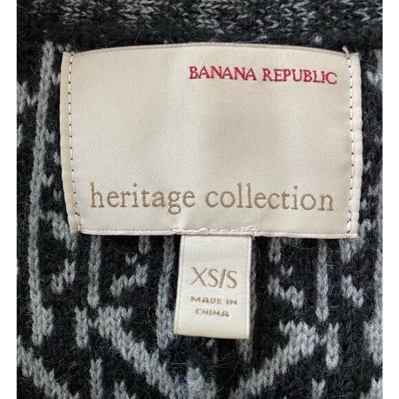 Banana Republic Heritage Collection Women's XS Gray Fringed Open Wrap Sweater - Picture 5 of 7